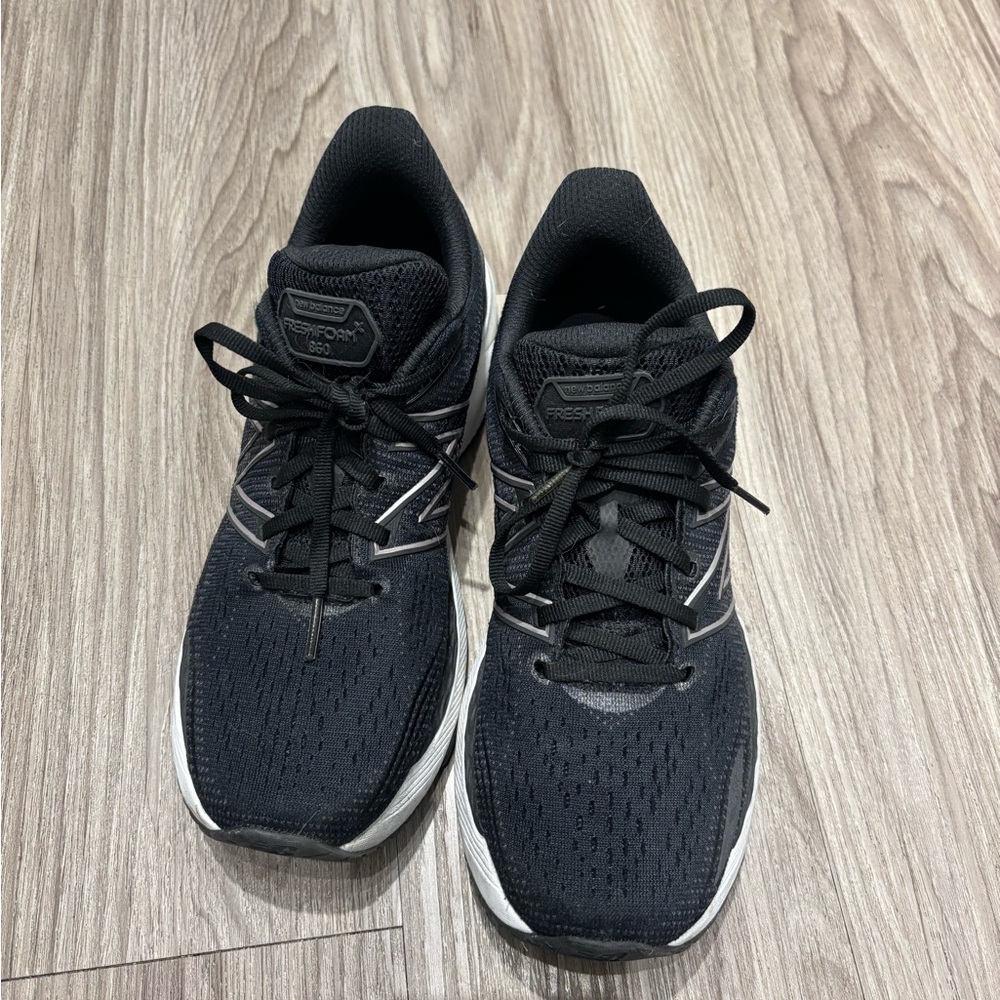 9.5 - New Balance Women’s Fresh Foam X 860 V12